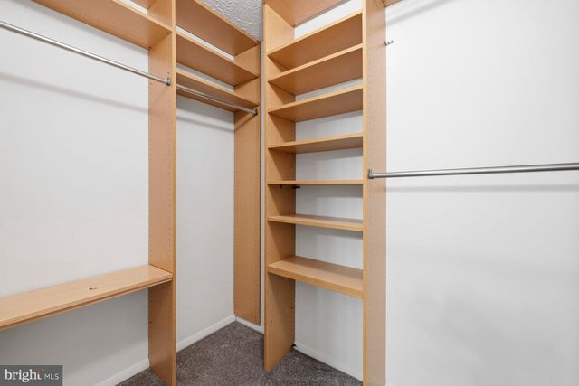 5 PONTIAC WAY, Gaithersburg, MD 20878