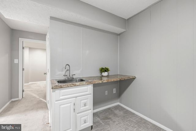 5 PONTIAC WAY, Gaithersburg, MD 20878