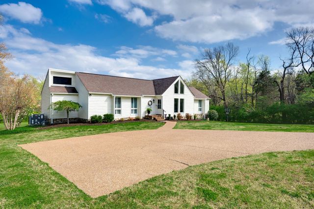 2690 Dunkeld Ct, Franklin, TN 37069