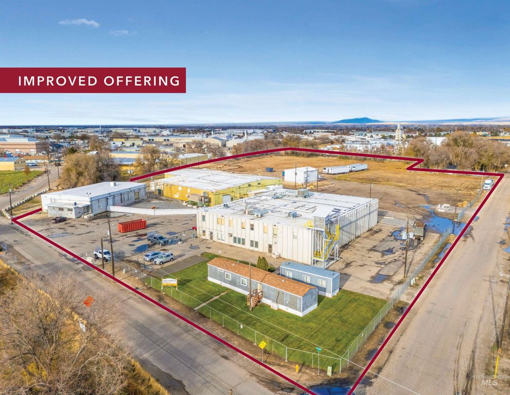 218 8th St. N., Nampa, ID 83687