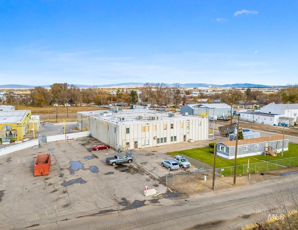 218 8th St. N., Nampa, ID 83687 photo 6