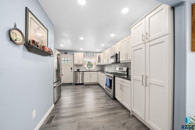 3601 N 7th Ave Avenue, Sioux Falls, SD 57104