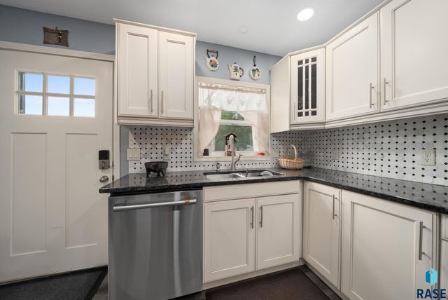 3601 N 7th Ave Avenue, Sioux Falls, SD 57104