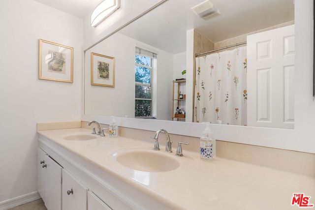 901 10th Street 204, Santa Monica, CA 90403
