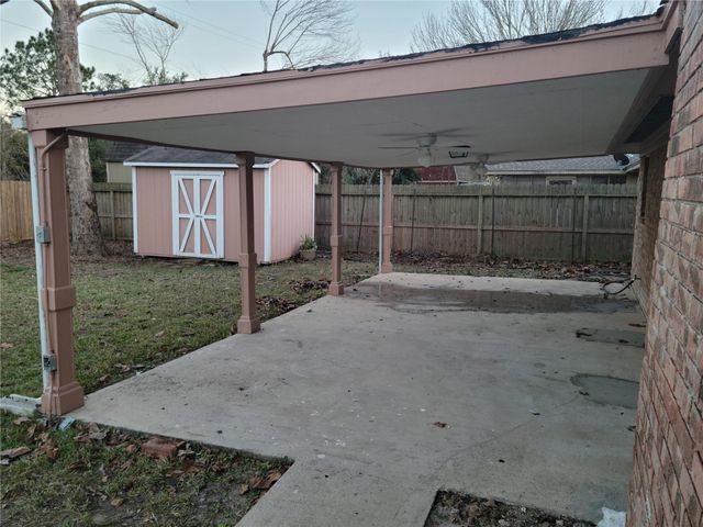 343 Windsor Square, Alvin, TX 77511