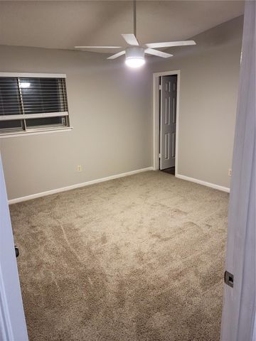 343 Windsor Square, Alvin, TX 77511