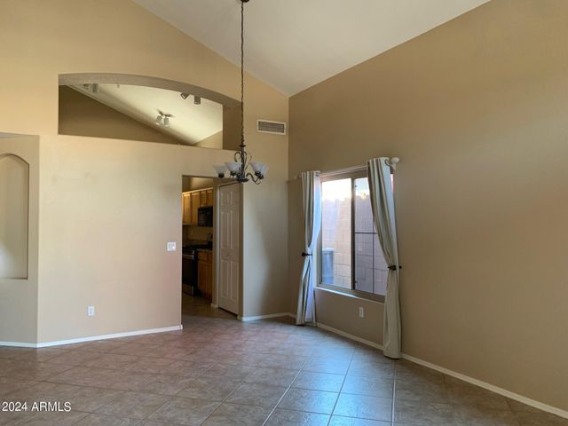 15844 S 17TH Drive, Phoenix, AZ 85045