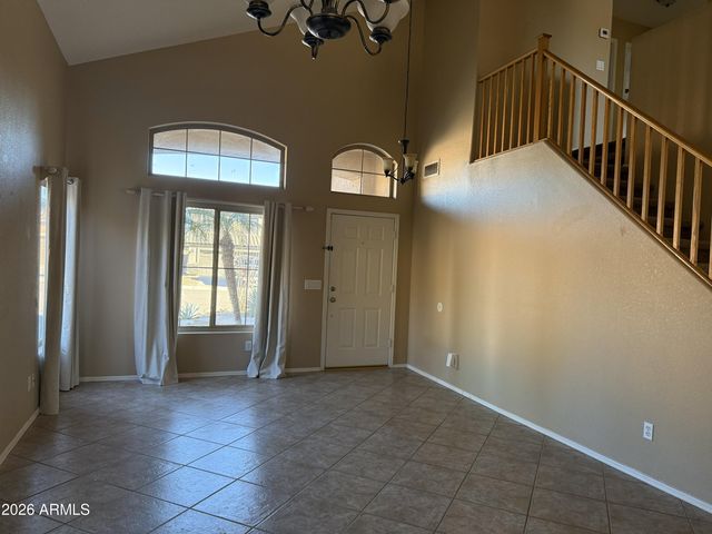 15844 S 17TH Drive, Phoenix, AZ 85045