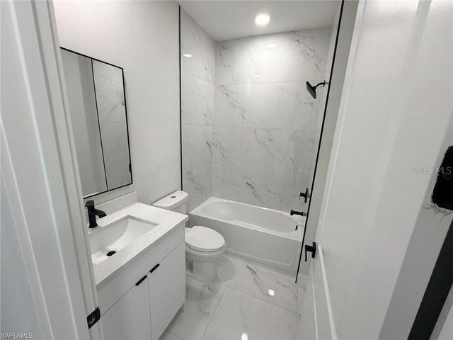 727 DRURY AVENUE, Lehigh Acres, FL 33974