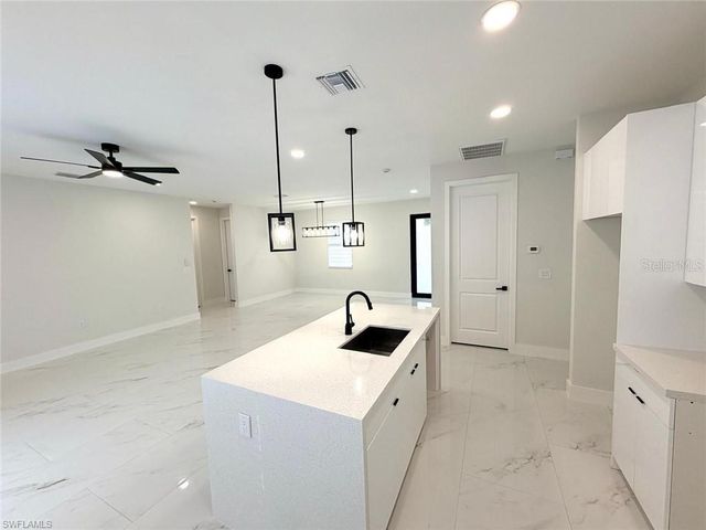 727 DRURY AVENUE, Lehigh Acres, FL 33974