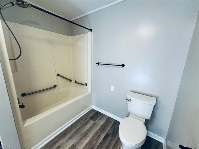 1513 Lincoln CT, Chesapeake, VA 23320