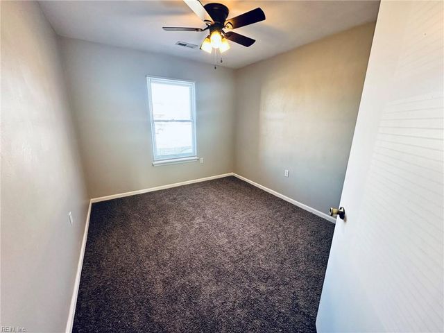 1513 Lincoln CT, Chesapeake, VA 23320