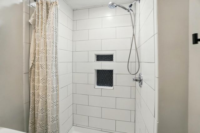 63 Parkview Avenue, Newport, KY 41071