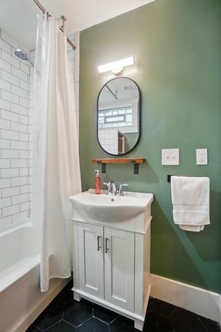 63 Parkview Avenue, Newport, KY 41071