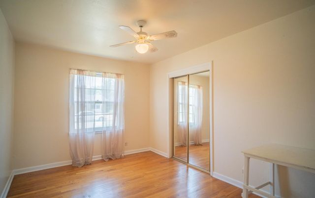 5245 Ira Street N, Haltom City, TX 76117