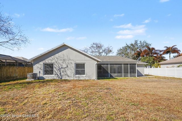 1367 Unter Avenue NW, Palm Bay, FL 32907