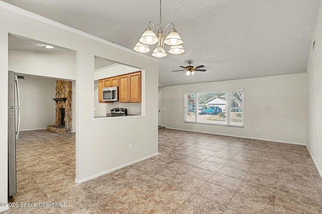 1367 Unter Avenue NW, Palm Bay, FL 32907