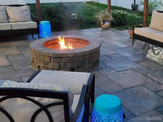 822 E Union Avenue, Litchfield, IL 62056