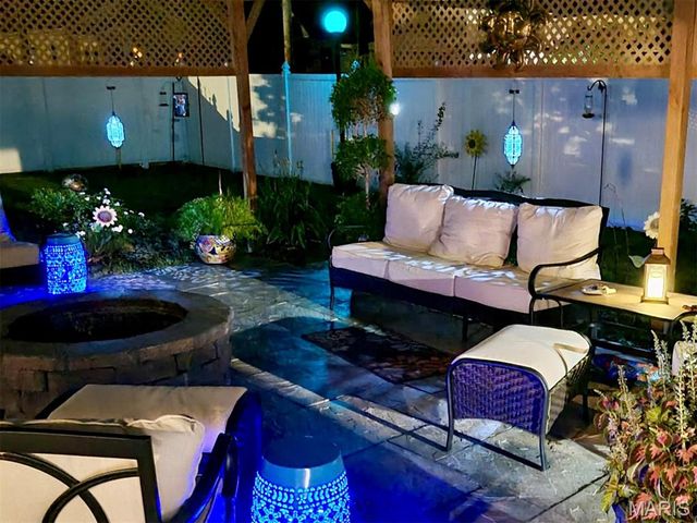 822 E Union Avenue, Litchfield, IL 62056