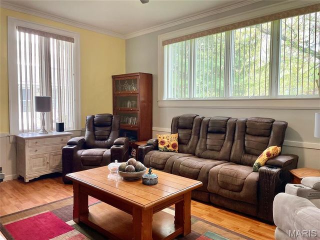 822 E Union Avenue, Litchfield, IL 62056