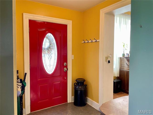 822 E Union Avenue, Litchfield, IL 62056