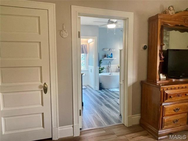 822 E Union Avenue, Litchfield, IL 62056