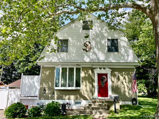 822 E Union Avenue, Litchfield, IL 62056