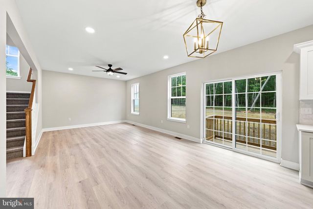 106 BLUE ANCHOR RD, Sicklerville, NJ 08081