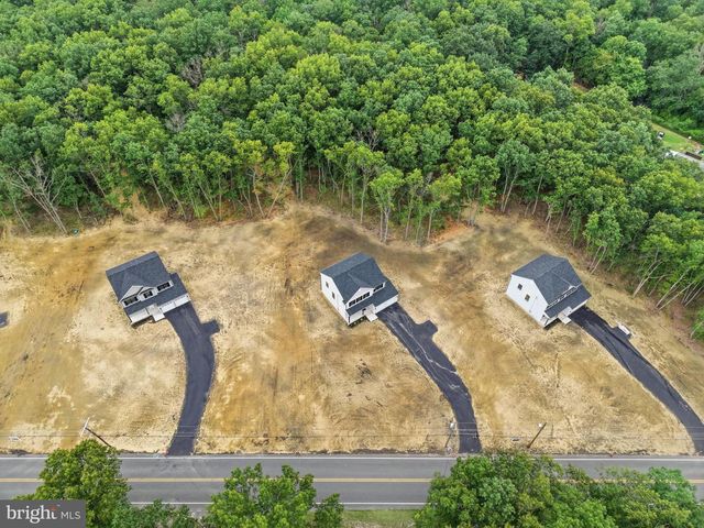 106 BLUE ANCHOR RD, Sicklerville, NJ 08081