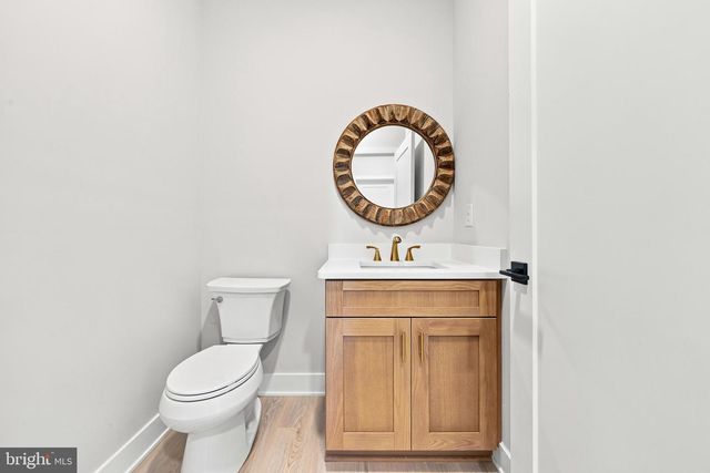 106 BLUE ANCHOR RD, Sicklerville, NJ 08081