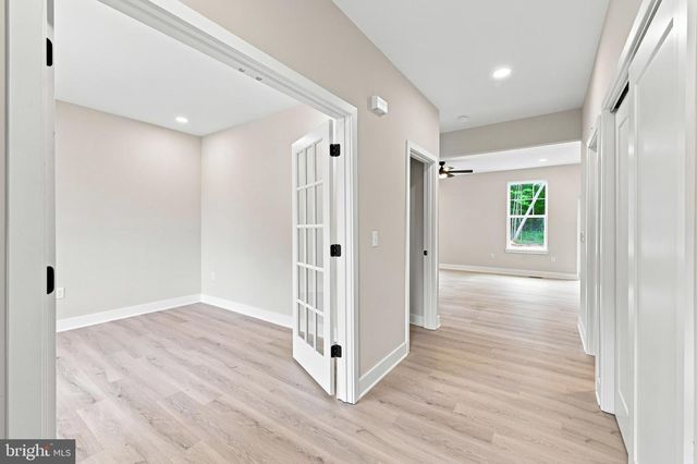 106 BLUE ANCHOR RD, Sicklerville, NJ 08081