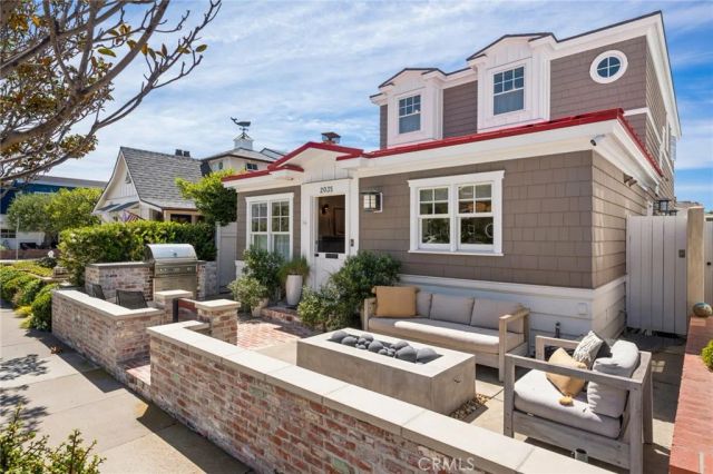 2035 Miramar Drive, Newport Beach, CA 92661
