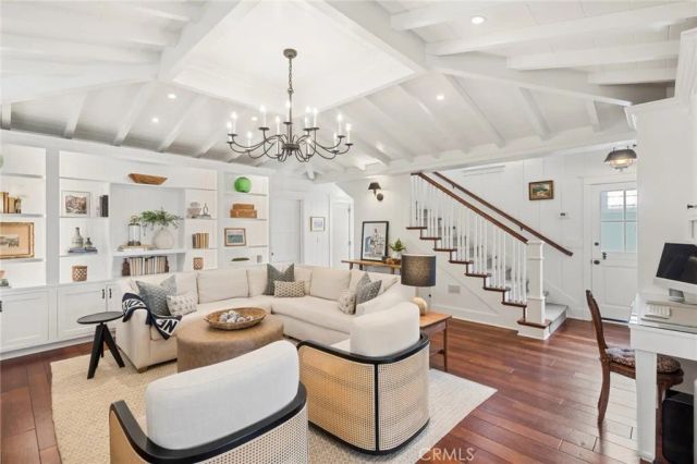 2035 Miramar Drive, Newport Beach, CA 92661