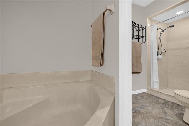 6474 HAUGHTON LANE, Orlando, FL 32835