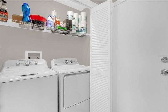 6474 HAUGHTON LANE, Orlando, FL 32835