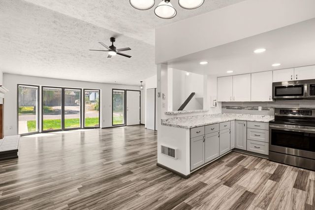 13923 E 9th Ct, Spokane Valley, WA 99037
