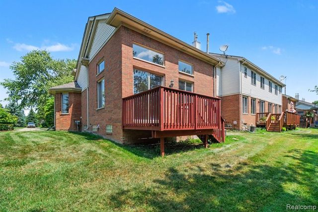 1028 Maya Court Unit, Troy, MI 48085