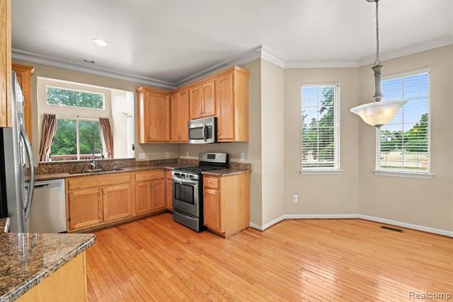 1028 Maya Court Unit, Troy, MI 48085