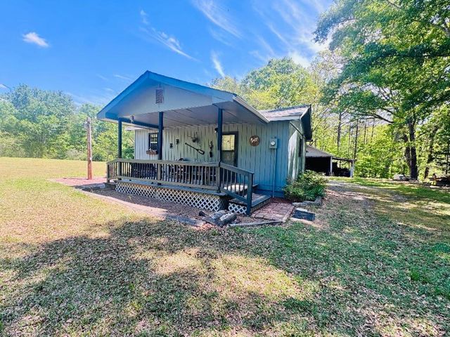 3062 Horseshoe Road, Iva, SC 29655