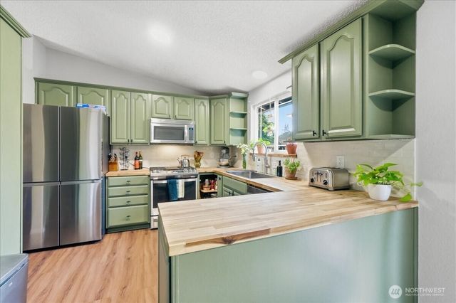 1013 187th Street E, Spanaway, WA 98387