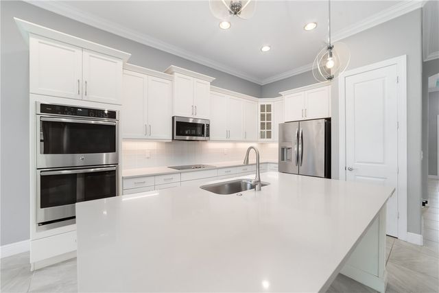 4777 Four Lakes Circle SW, Vero Beach, FL 32968