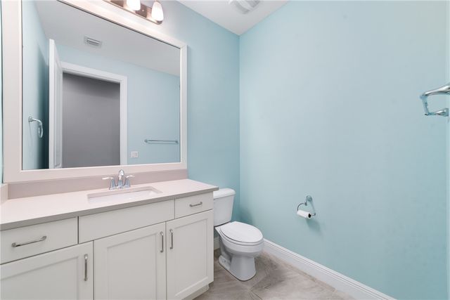 4777 Four Lakes Circle SW, Vero Beach, FL 32968