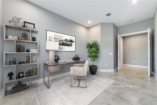 4777 Four Lakes Circle SW, Vero Beach, FL 32968