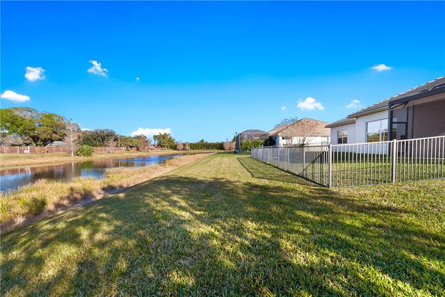 4777 Four Lakes Circle SW, Vero Beach, FL 32968