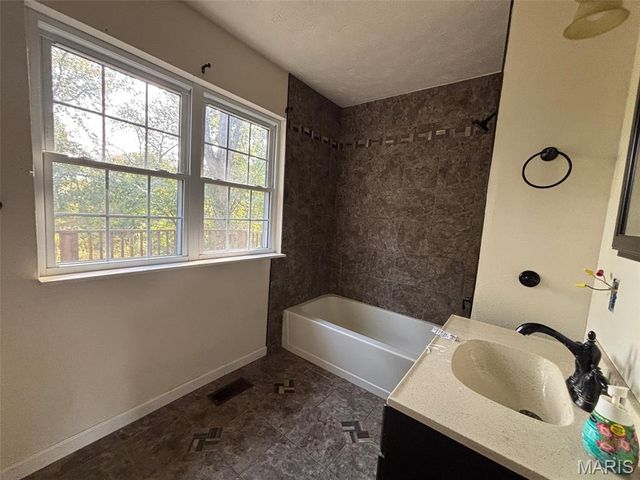 12730 Inwood Lane, Elsah, IL 62028