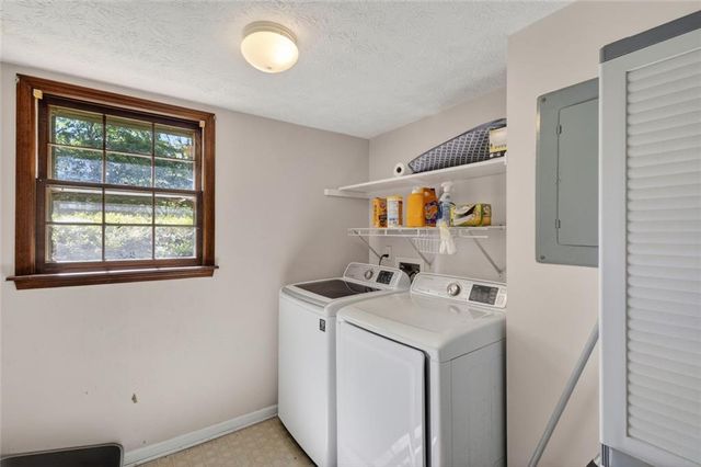 5374 Pounds Drive N, Stone Mountain, GA 30087