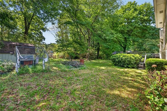 5374 Pounds Drive N, Stone Mountain, GA 30087