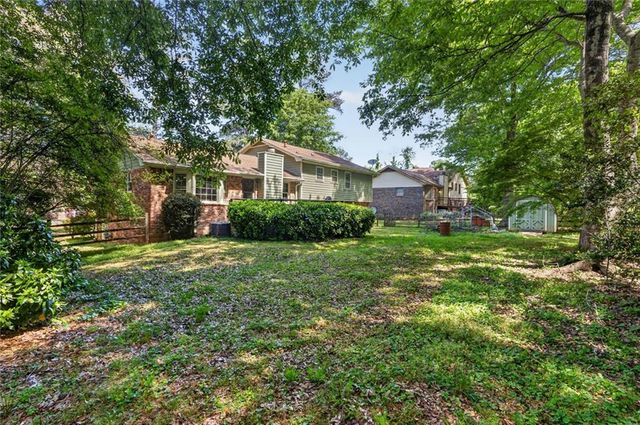 5374 Pounds Drive N, Stone Mountain, GA 30087