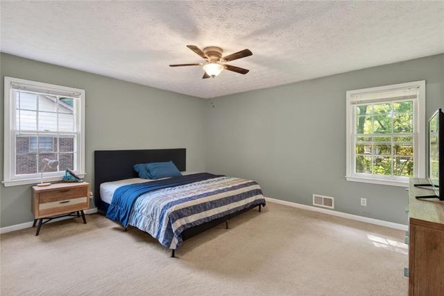 5374 Pounds Drive N, Stone Mountain, GA 30087