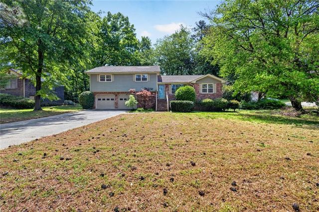 5374 Pounds Drive N, Stone Mountain, GA 30087